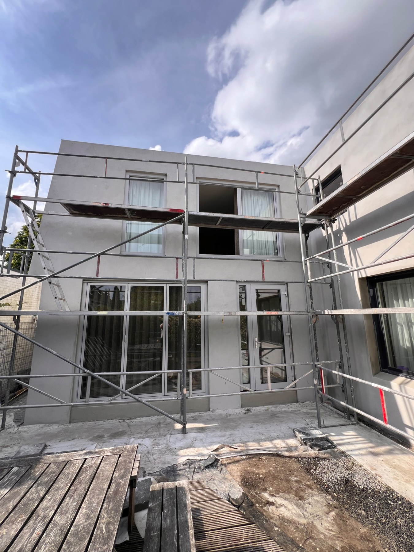 Gevelwerk met steiger